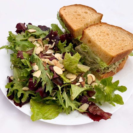 pesto tuna sandwich